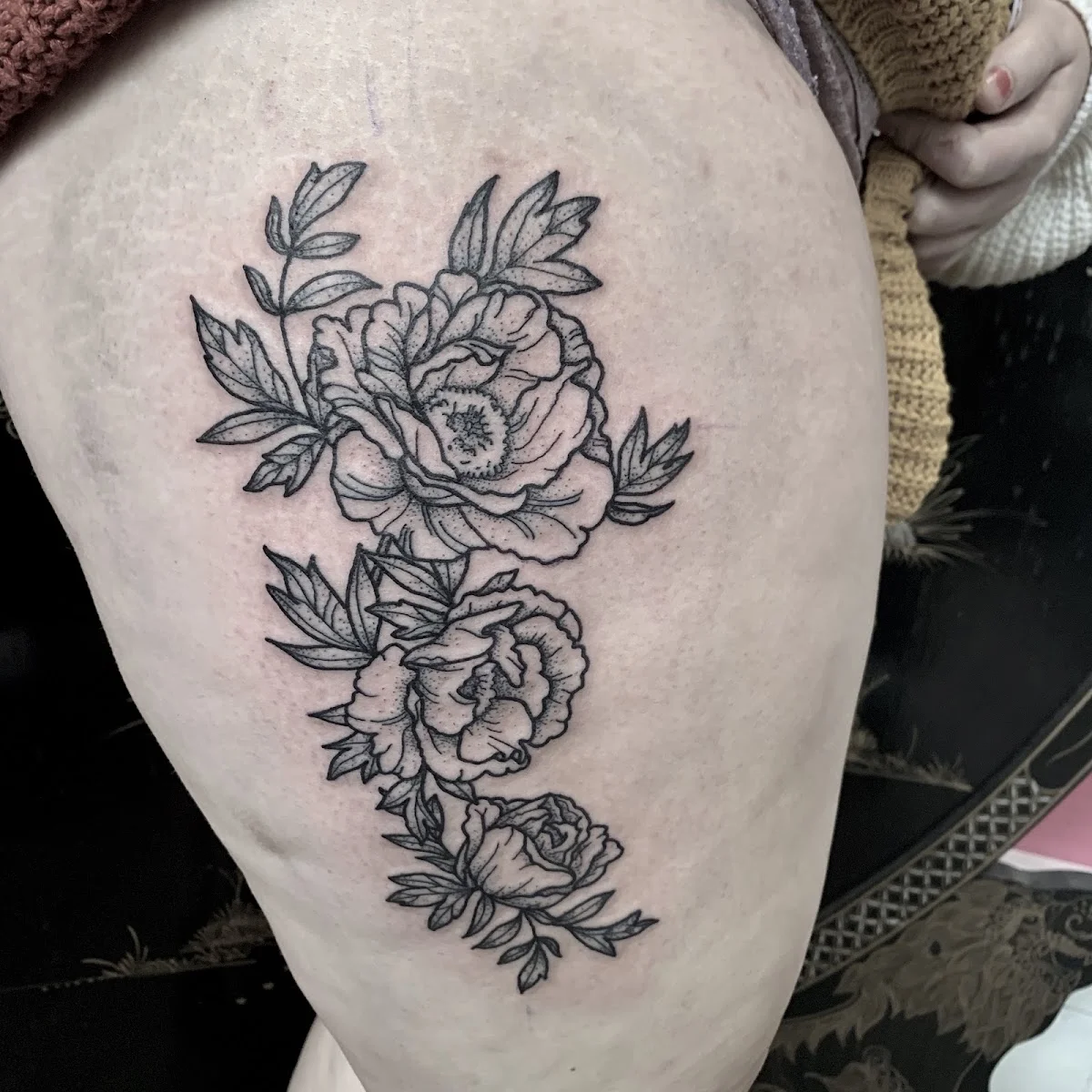 Songbird Tattoo Exeter Nic Smith tattoo shop in Exeter, ENG