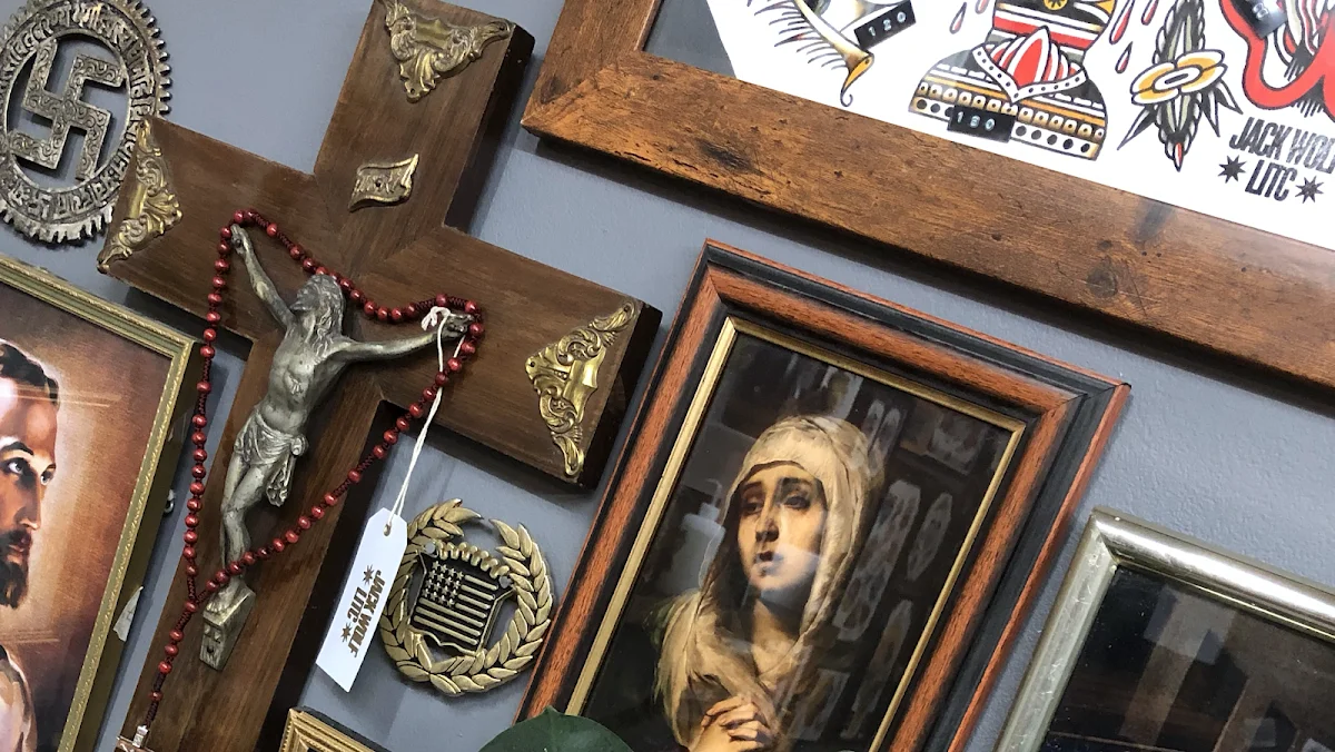 Blood & Honey Tattoo Co tattoo shop in Cheltenham, ENG
