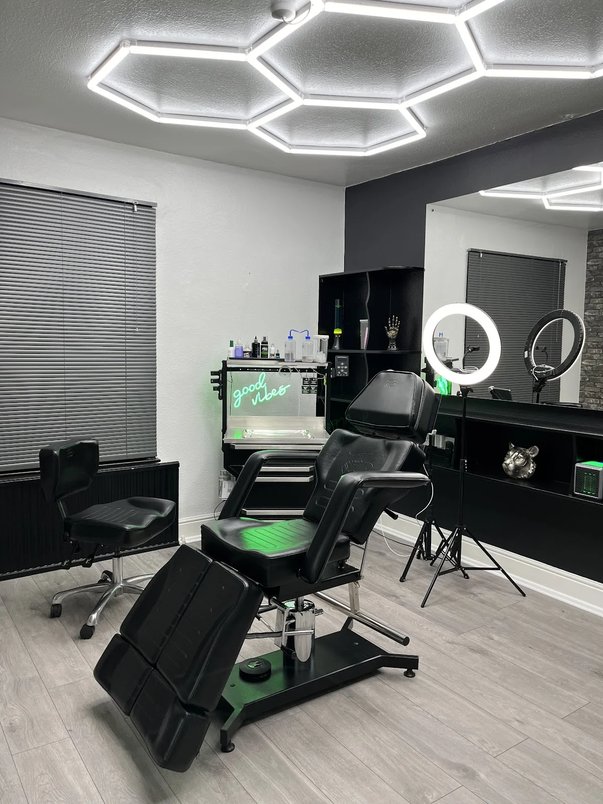 ROGUE INK TATTOO STUDIO photo