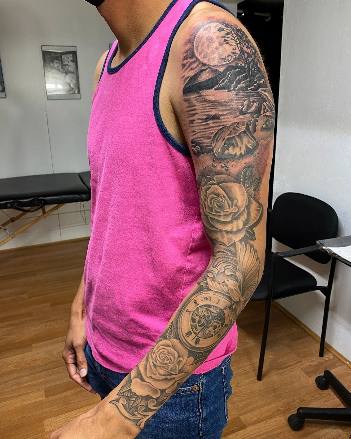 Albert's Tattoo tattoo shop in San Sebastian, PR