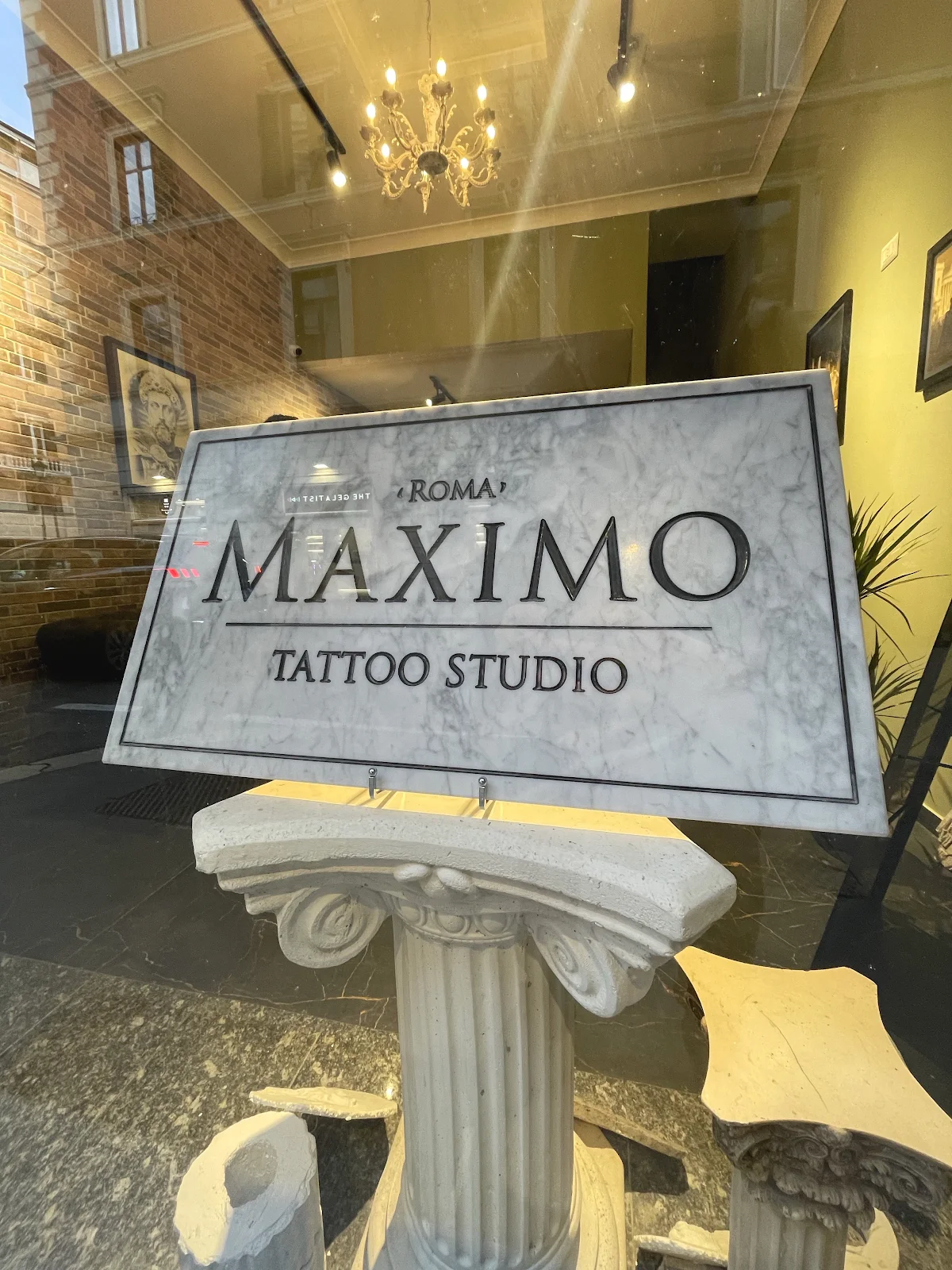 MAXIMO Tattoo Studio tattoo shop in Rome, RM