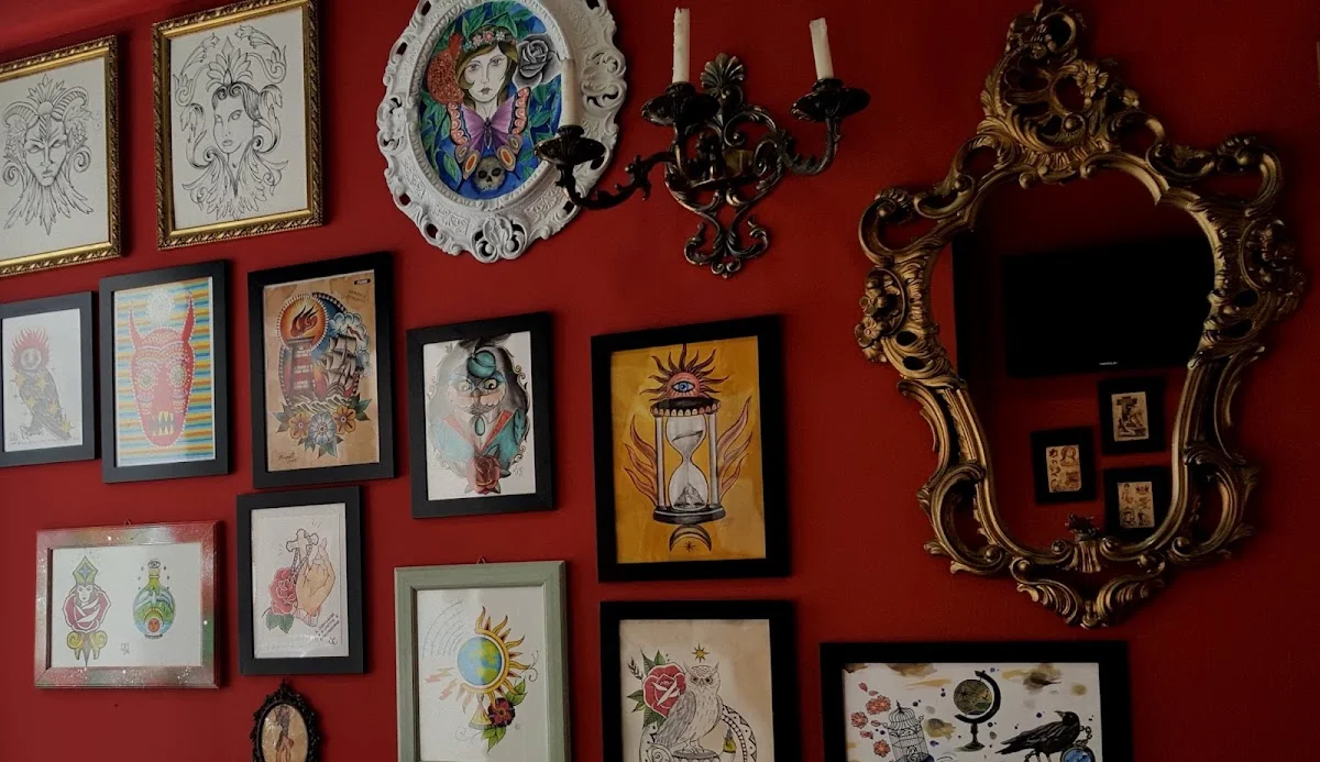 Cabiria Tattoo & Piercing Studio tattoo shop in Naples