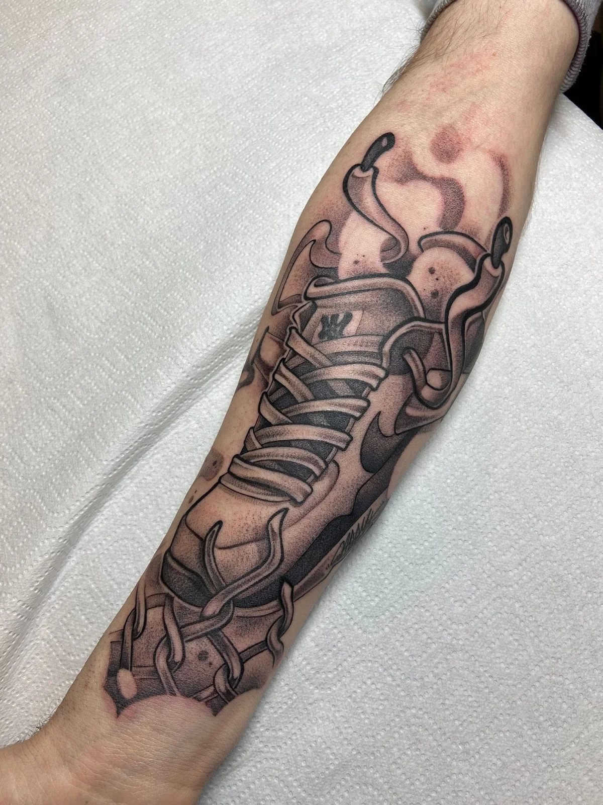 Don't Cry Tattoo Collective tattoo shop in Naples, NA