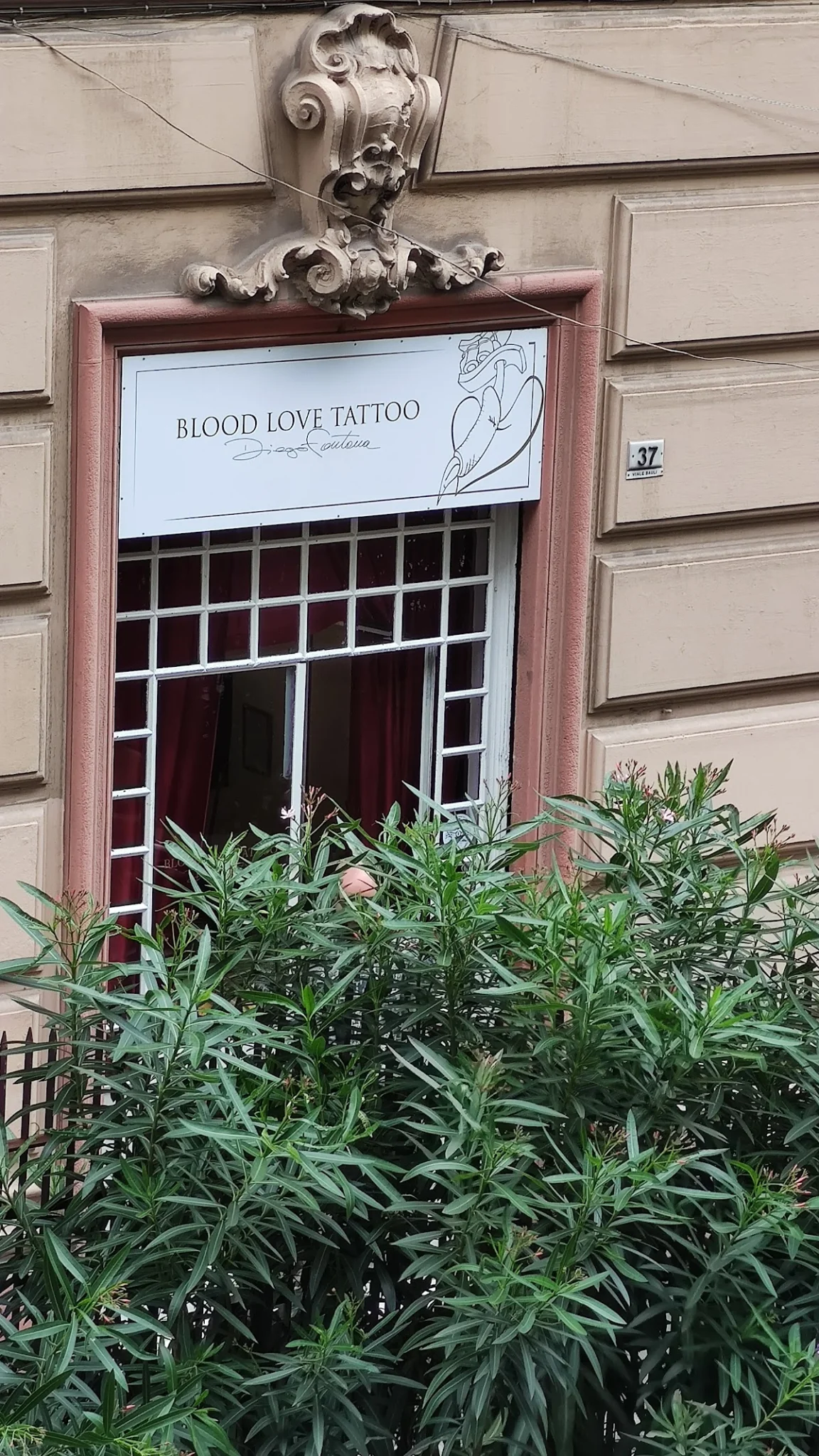Blood Love Tattoo tattoo shop in Genoa