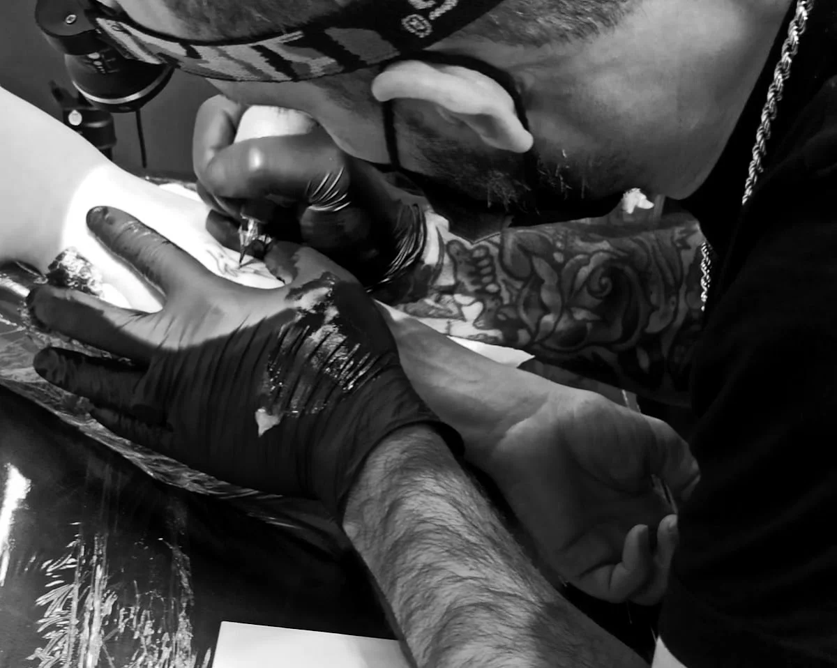 Al Tattoo Studio tattoo shop in Florence, FI