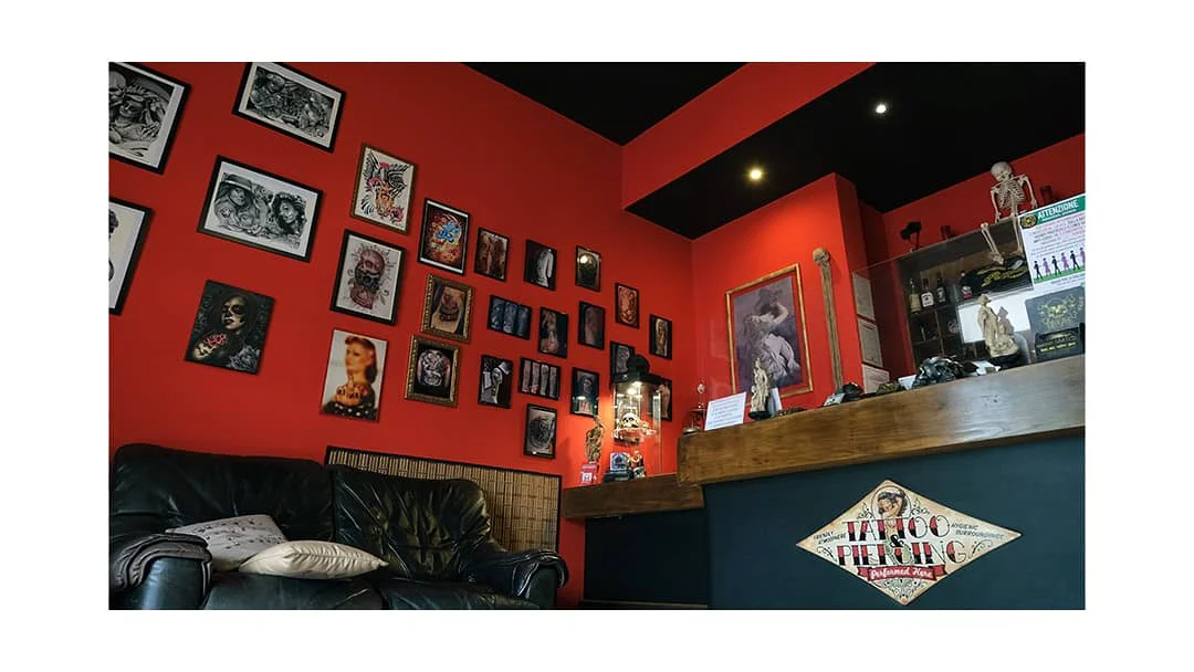 Black Jack tattoo studio tattoo shop in Verona, VR