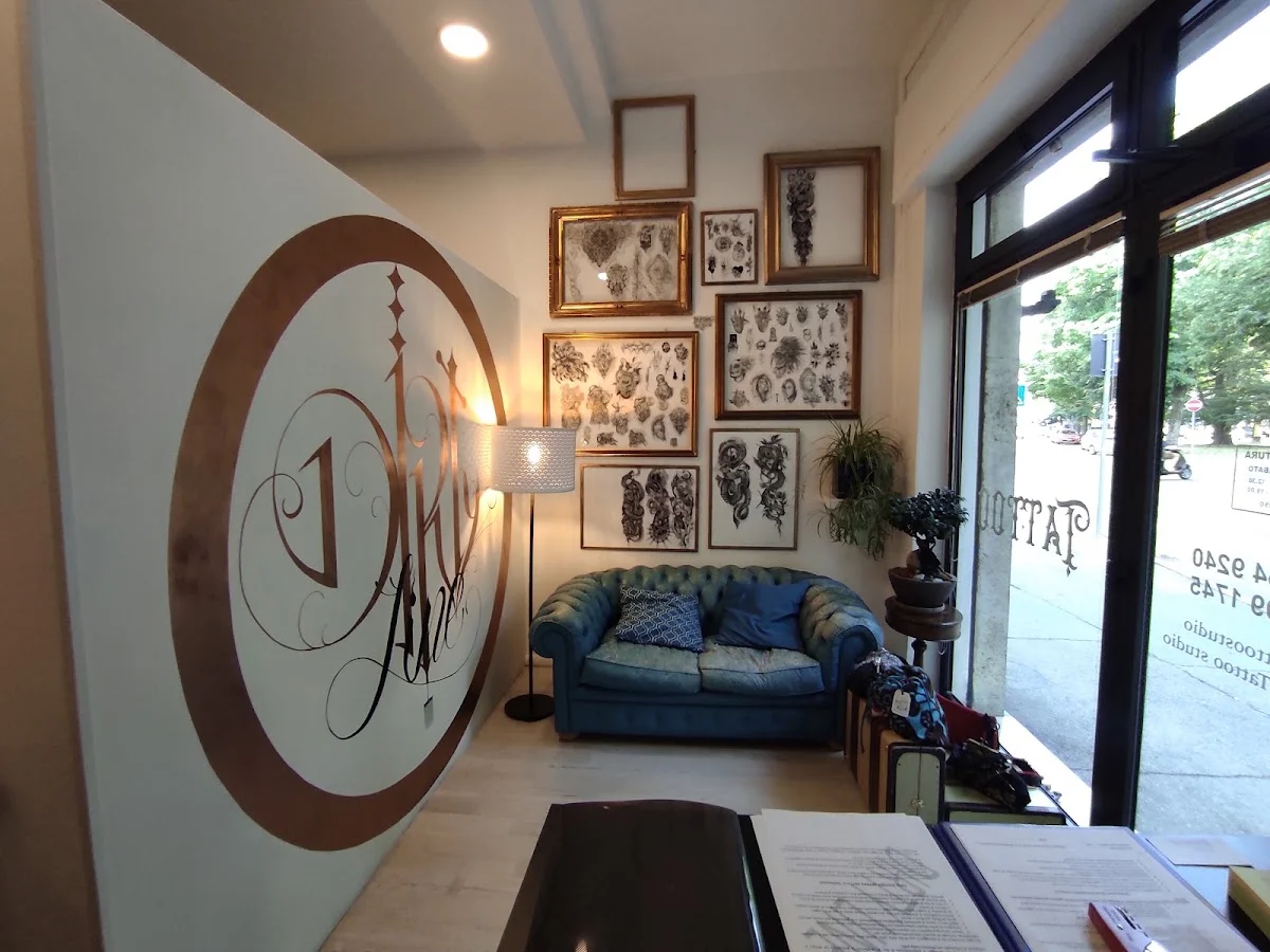 Dirty Line Tattoo Studio tattoo shop in Padova, PD