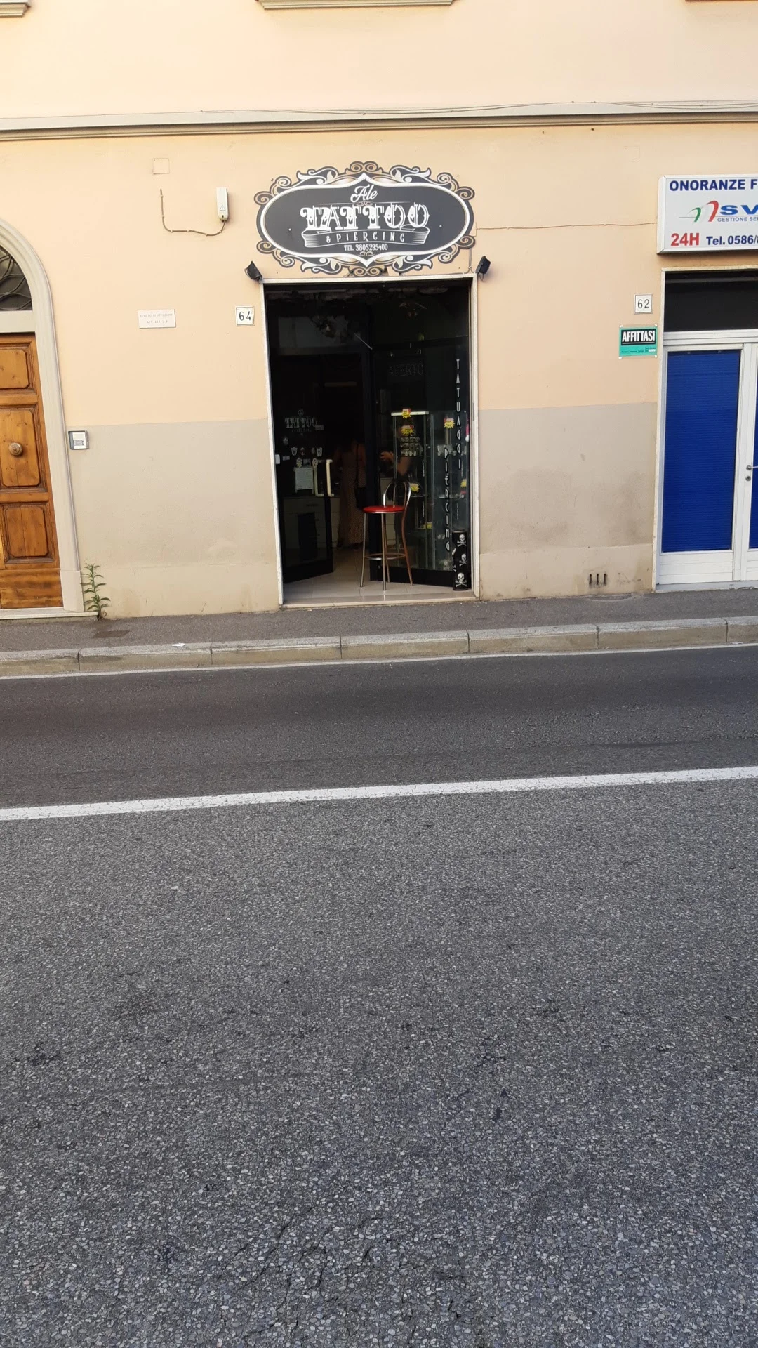 Ale Tattoo Piercing tattoo shop in Livorno, LI