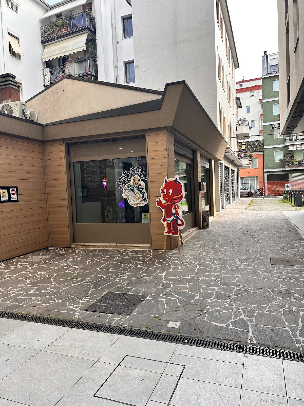 Bunkerino Tattoo Shop tattoo shop in Mestre, VE