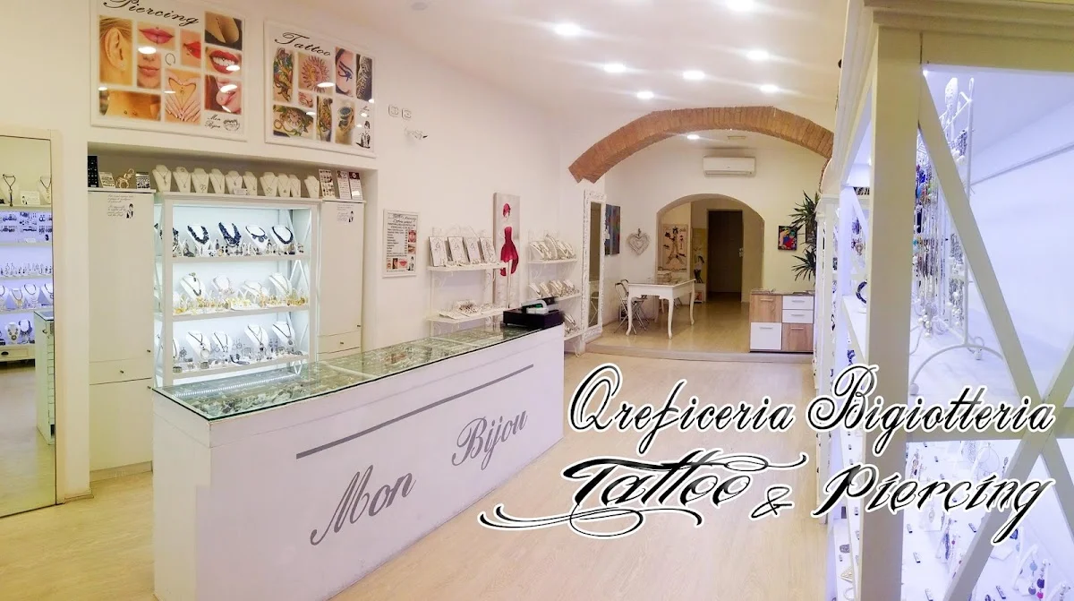 Mon Bijou Tattoo Piercing Oreficeria tattoo shop in Perugia, PG