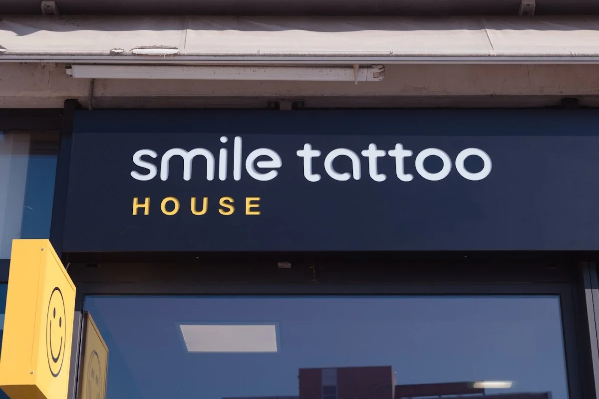 Smile Tattoo House tattoo shop in Vicenza, VI