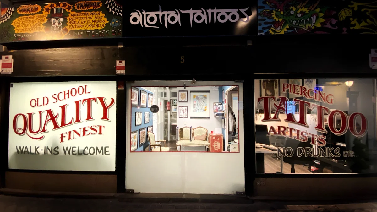 Aloha Tattoo | Estudio de tatuajes tattoo shop in Madrid, MD