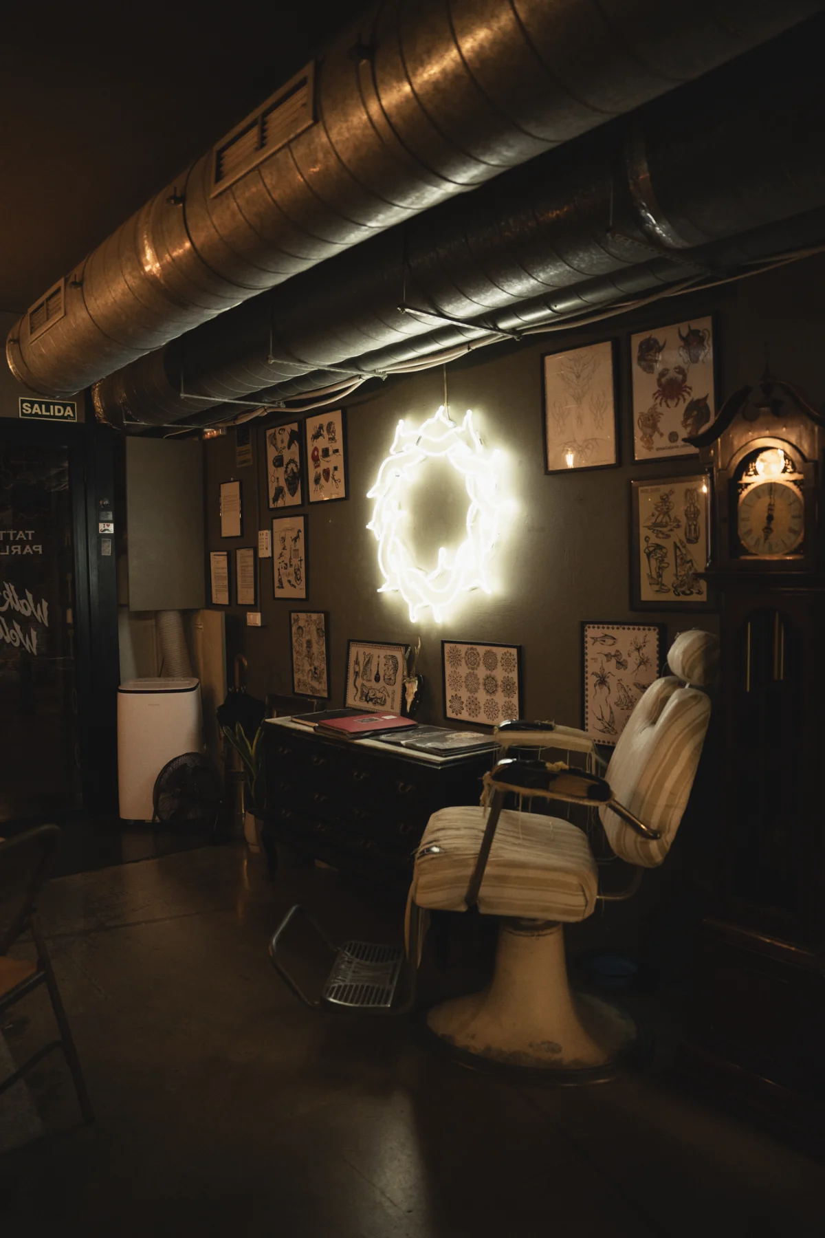 19:28 Tattoo tattoo shop in Barcelona, CT