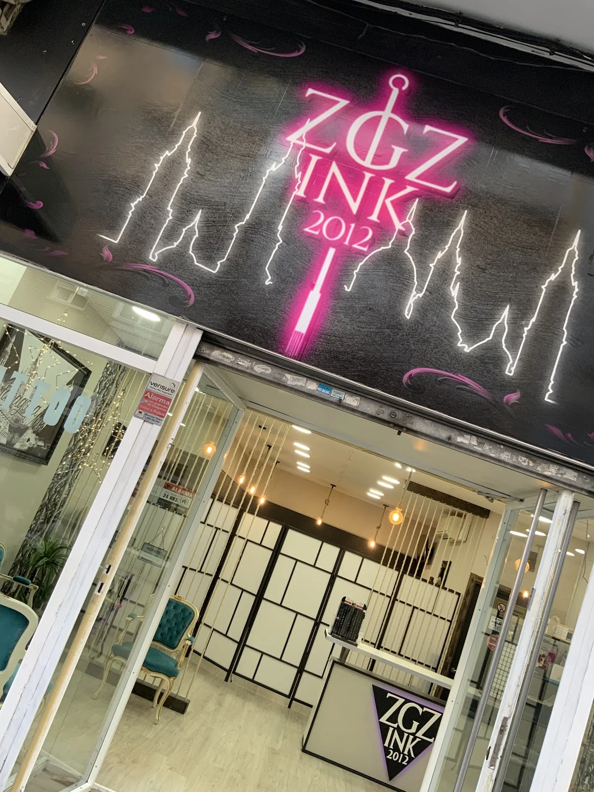 Zaragoza Ink Tattoo photo