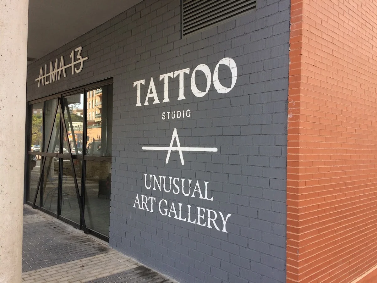 Alma 13 Tattoo tattoo shop in Murcia, MC