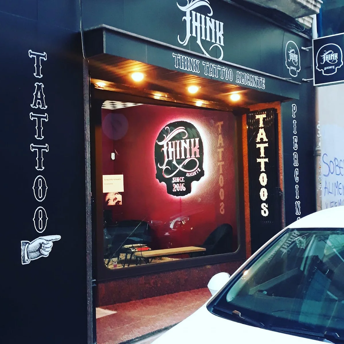THINK TATTOO SHOP ALICANTE photo