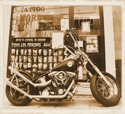 Moriarty Tattoo & Piercing Valladolid tattoo shop in Valladolid, CL
