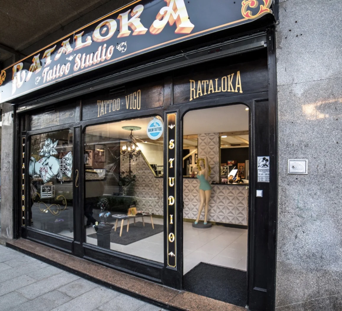 Rataloka Tattoo tattoo shop in Vigo, PO