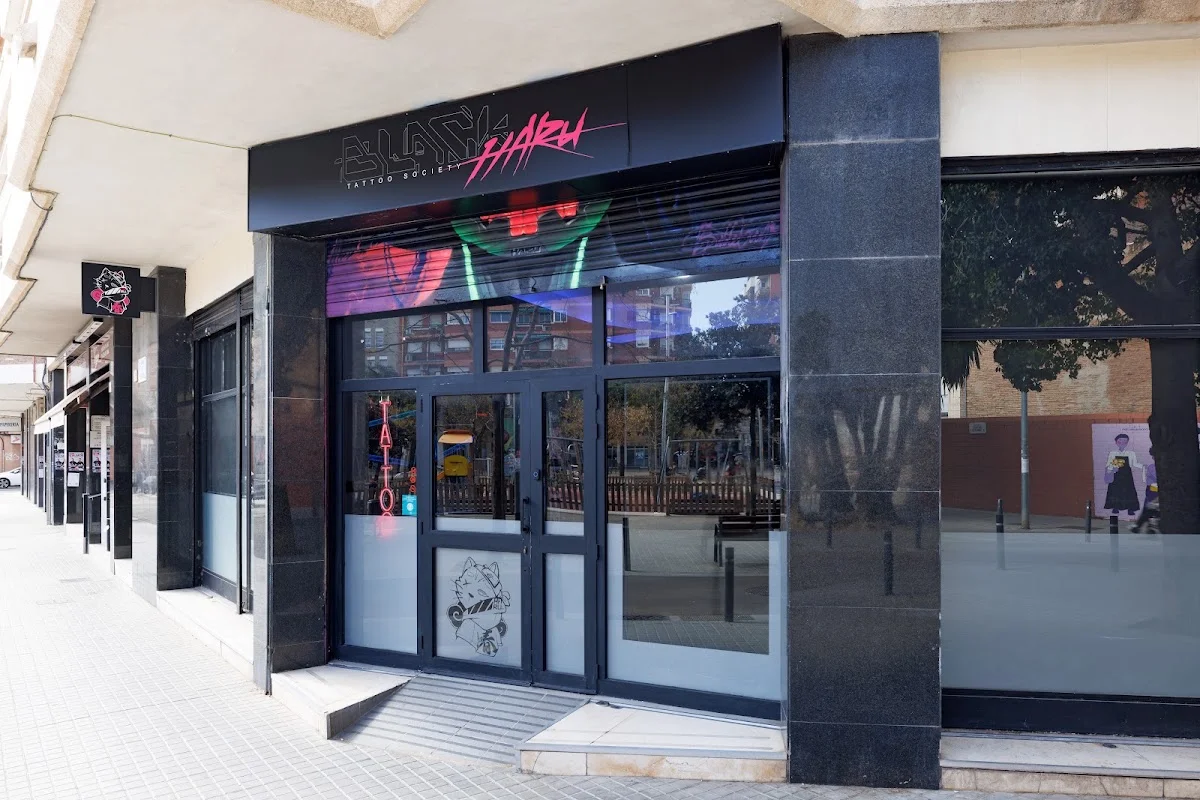 Black Haru Tattoo Barcelona tattoo shop in L'Hospitalet de Llobregat, CT