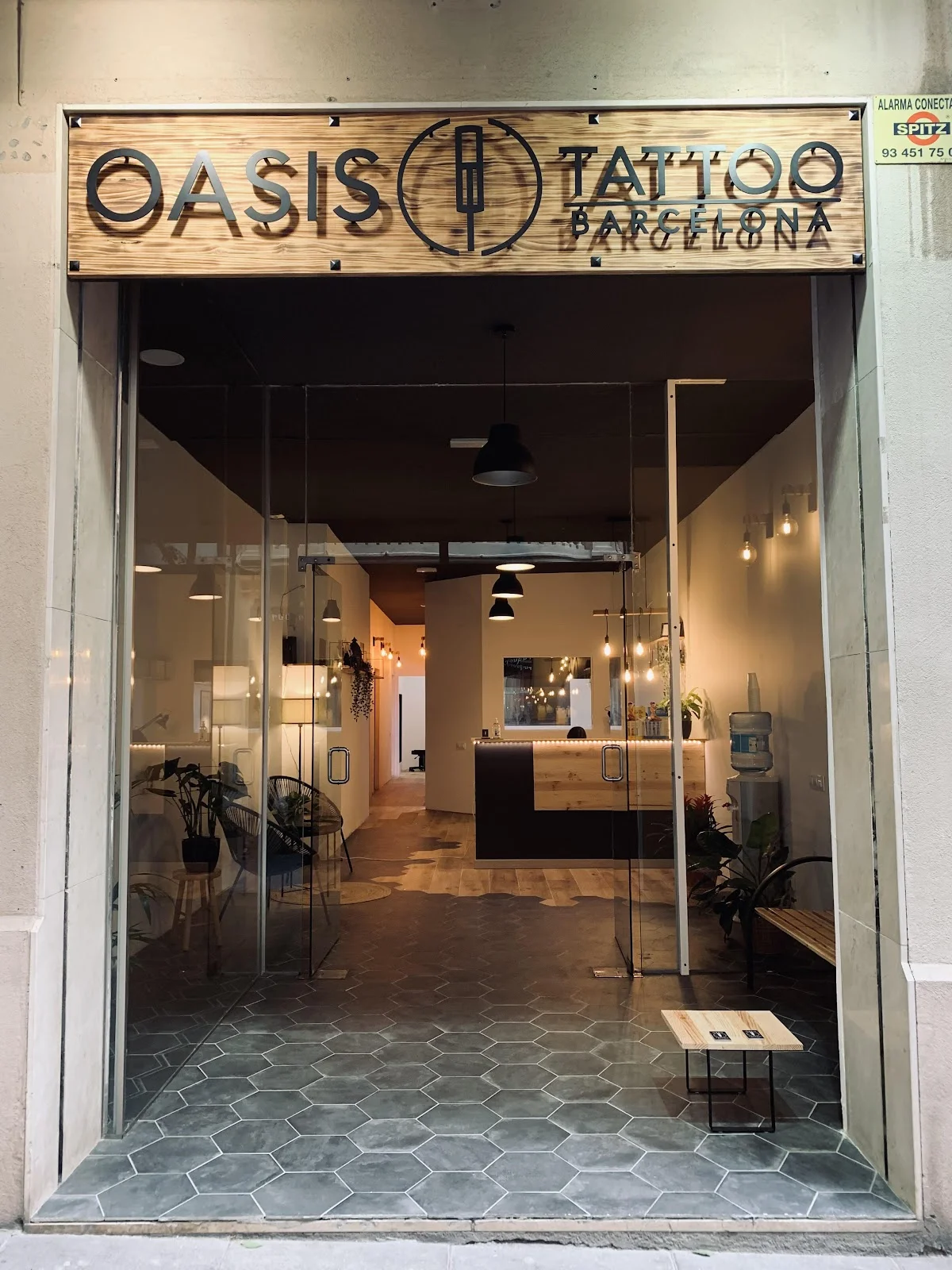 Oasis Tattoo Bcn photo