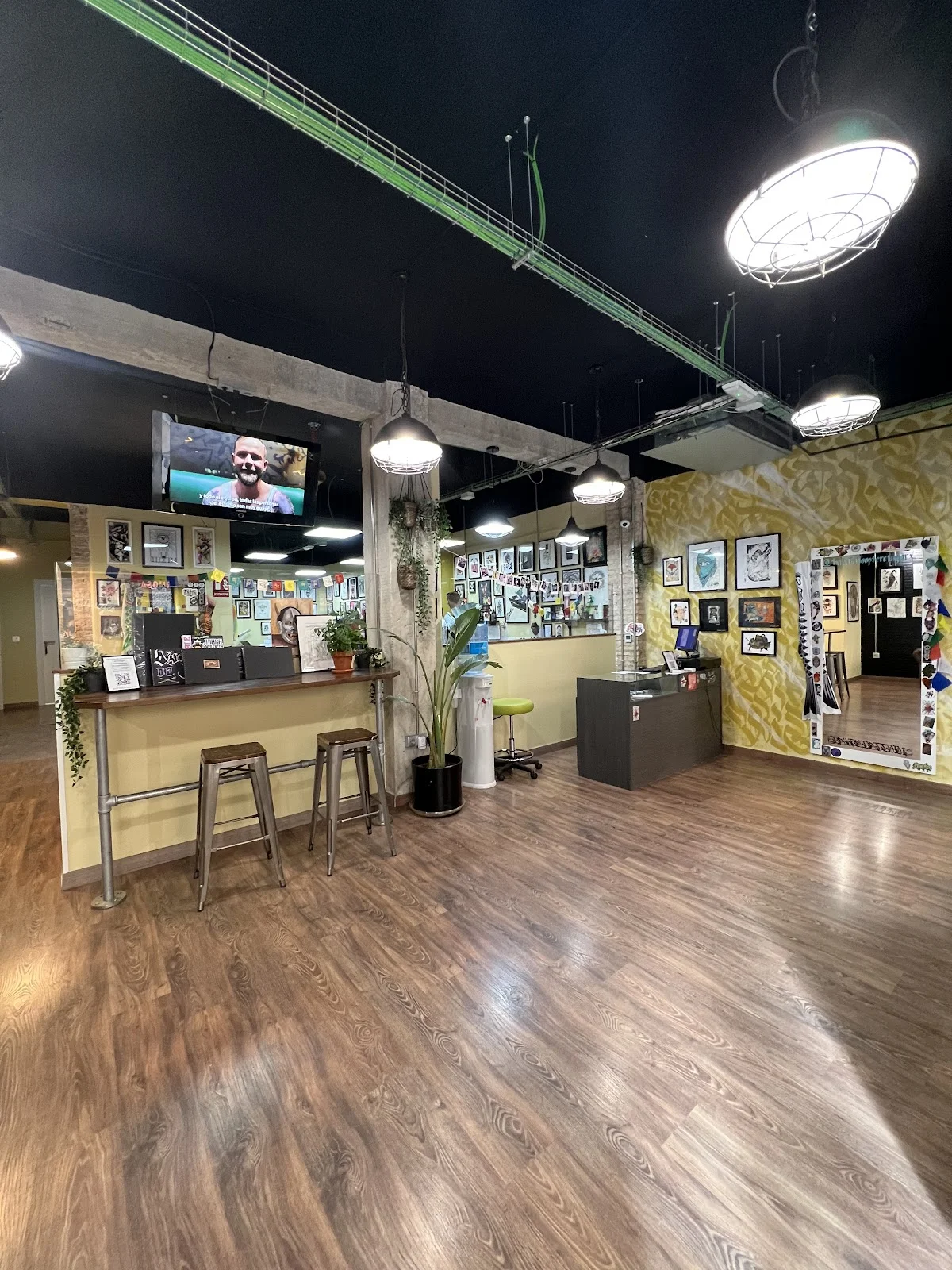 Taifa Tattoo & Piercing tattoo shop in Granada, AN