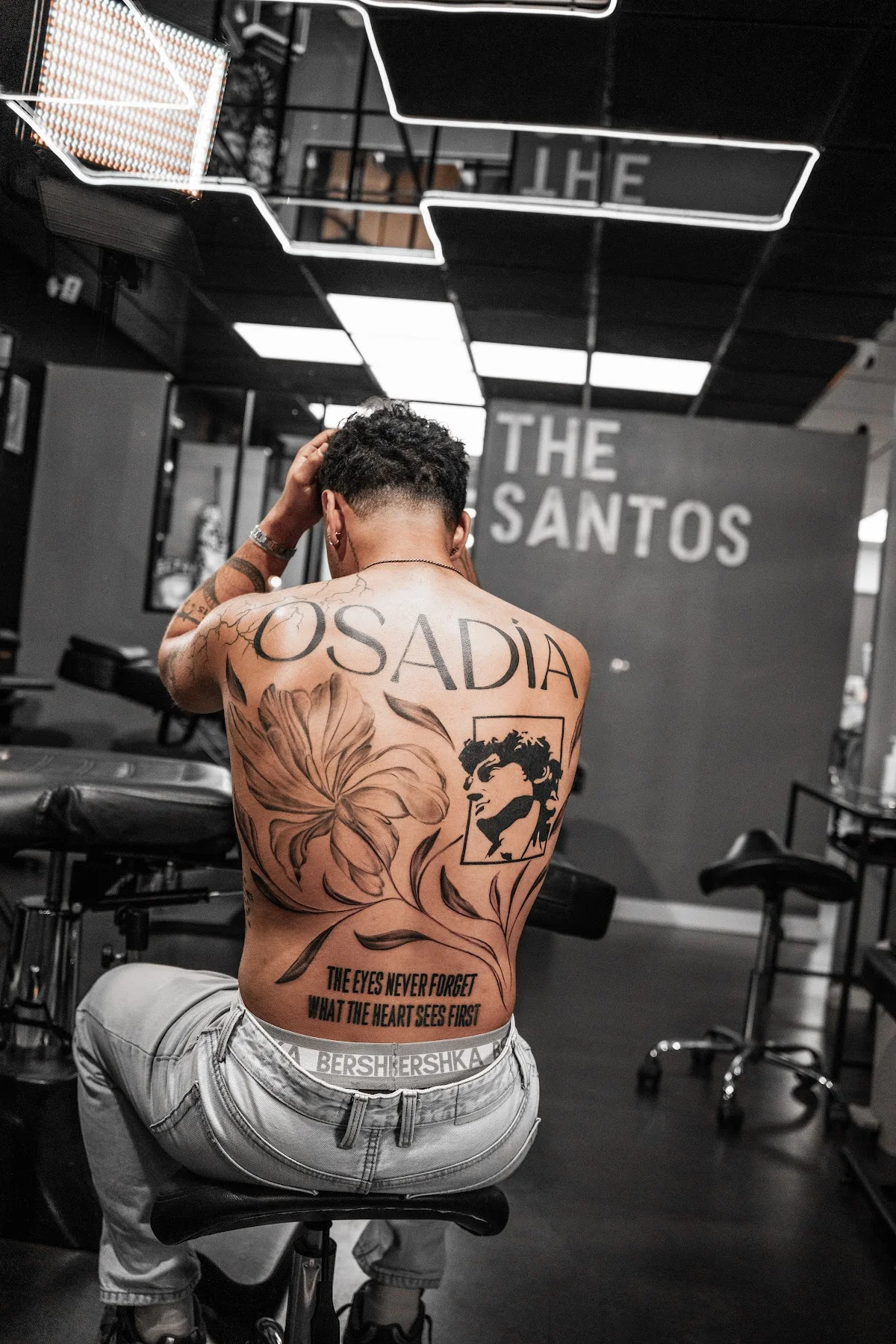 The Santos Mafia Tattoo - Piercing - Laser photo
