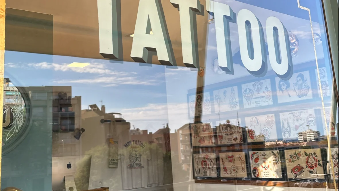 MON Tattoo | Estudio de tattoo y piercing Badalona photo