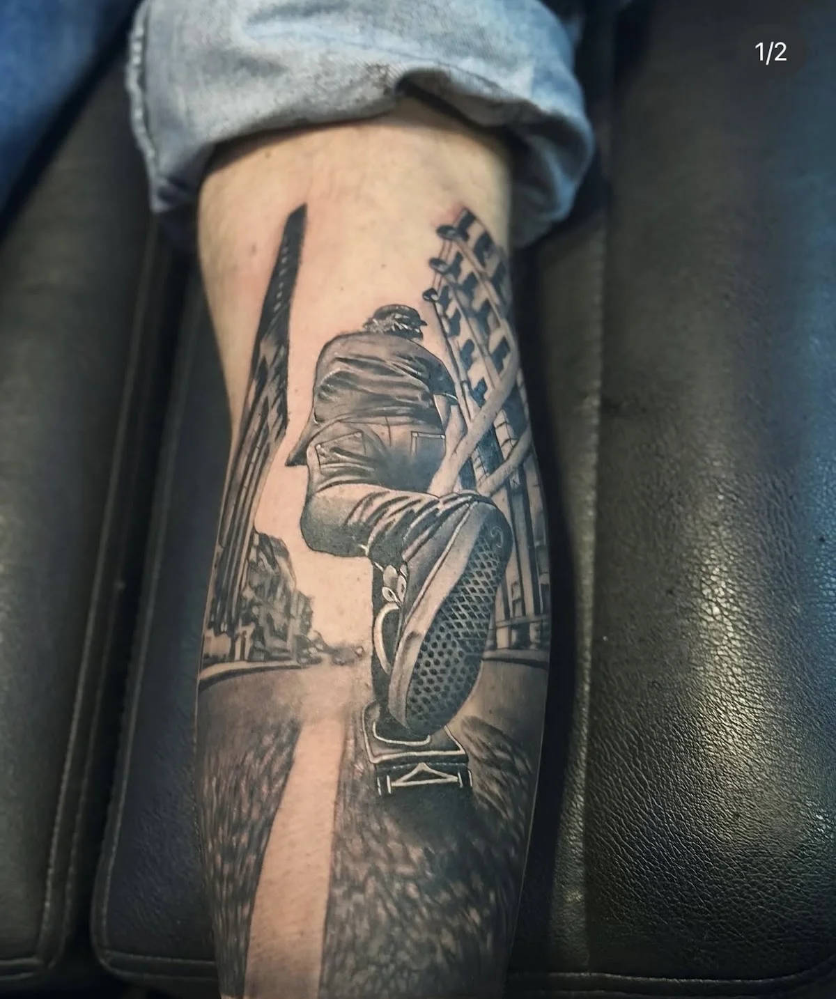 Darkness Tattoo İzmir dövme & piercing tattoo shop in Izmir