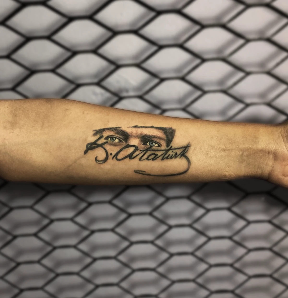 PUNK ART Tattoo & Piercing tattoo shop in Kayseri