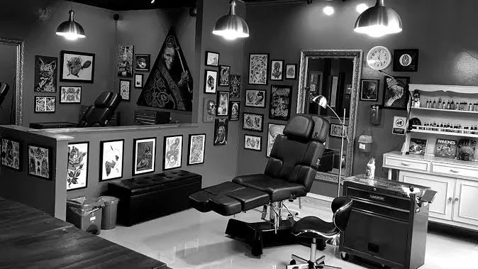 Black Moon Tattoo Studio tattoo shop in Eskisehir