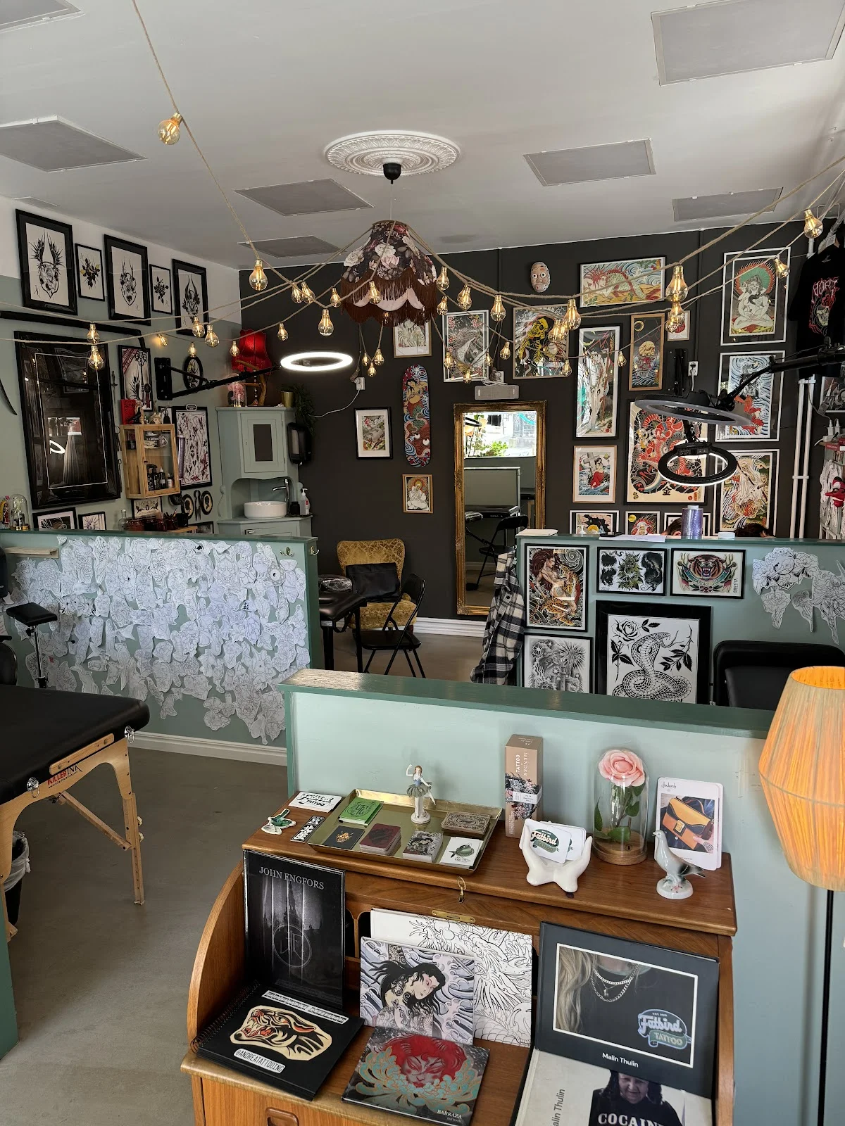 Fatbird Tattoo tattoo shop in Soedermalm