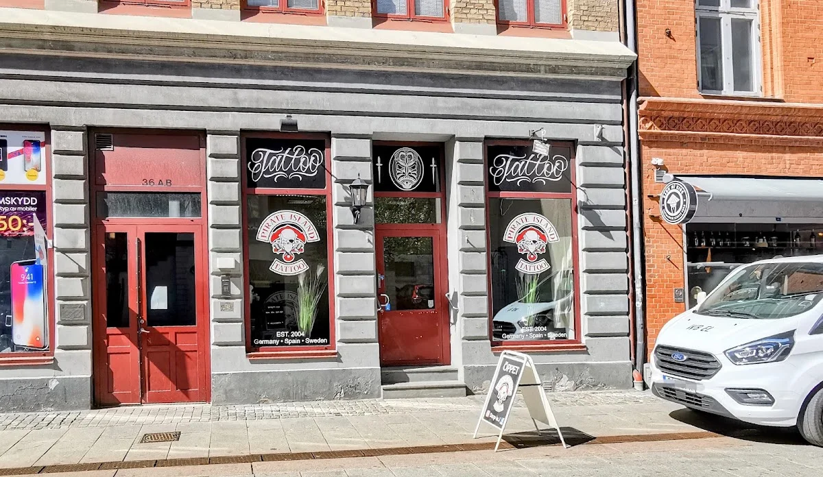 Pirate island Tattoo Helsingborg tattoo shop in Helsingborg