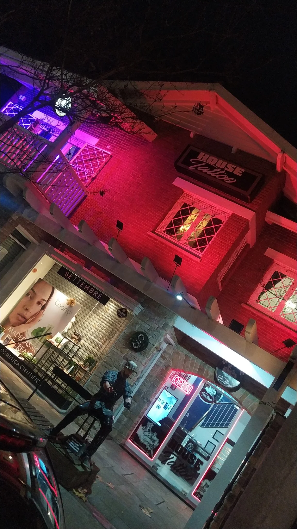 House tattoo mdq tattoo shop in Mar del Plata