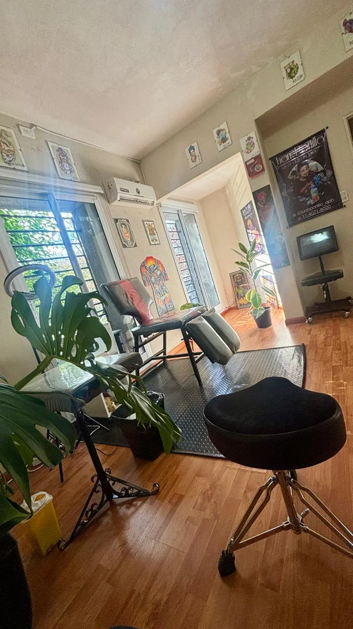 Queen Of Hearts Tattoo tattoo shop in Quilmes