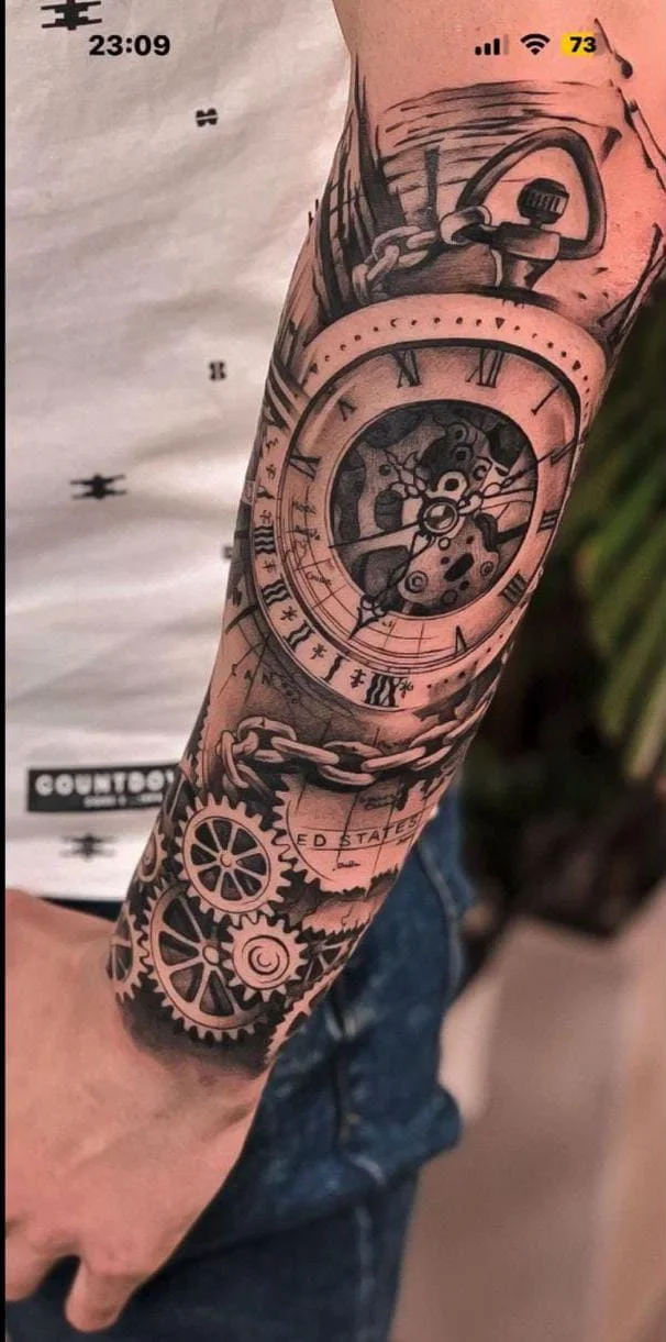 Esturiontattoo photo