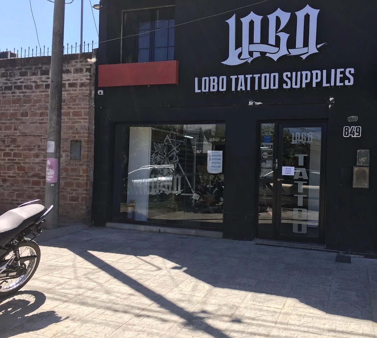 Lobo Tattoo Ink tattoo shop in Resistencia