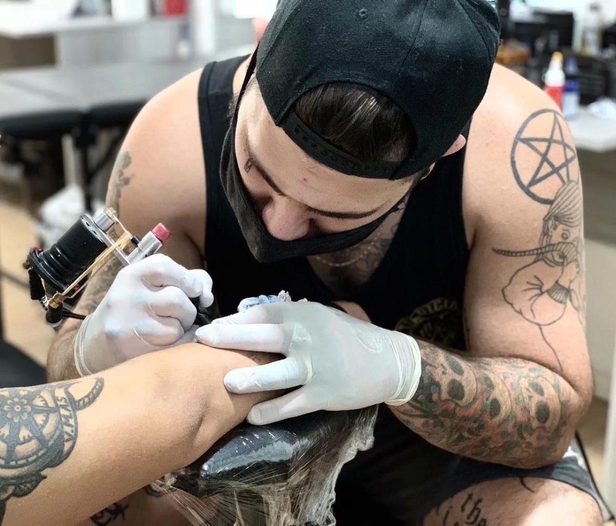 Boris Gibaut Tattoo Studio tattoo shop in Moron