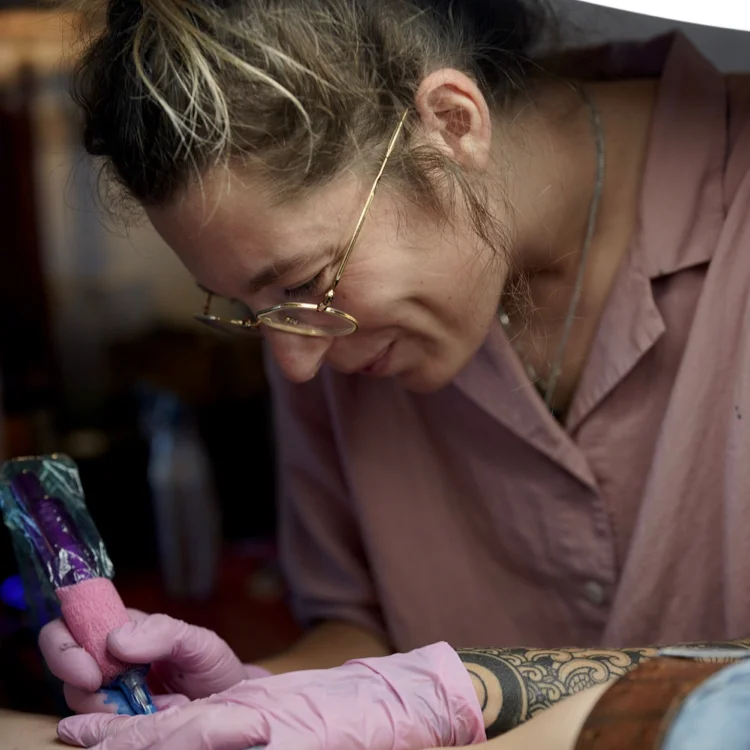 Looney Tattoo - Studio privé photo