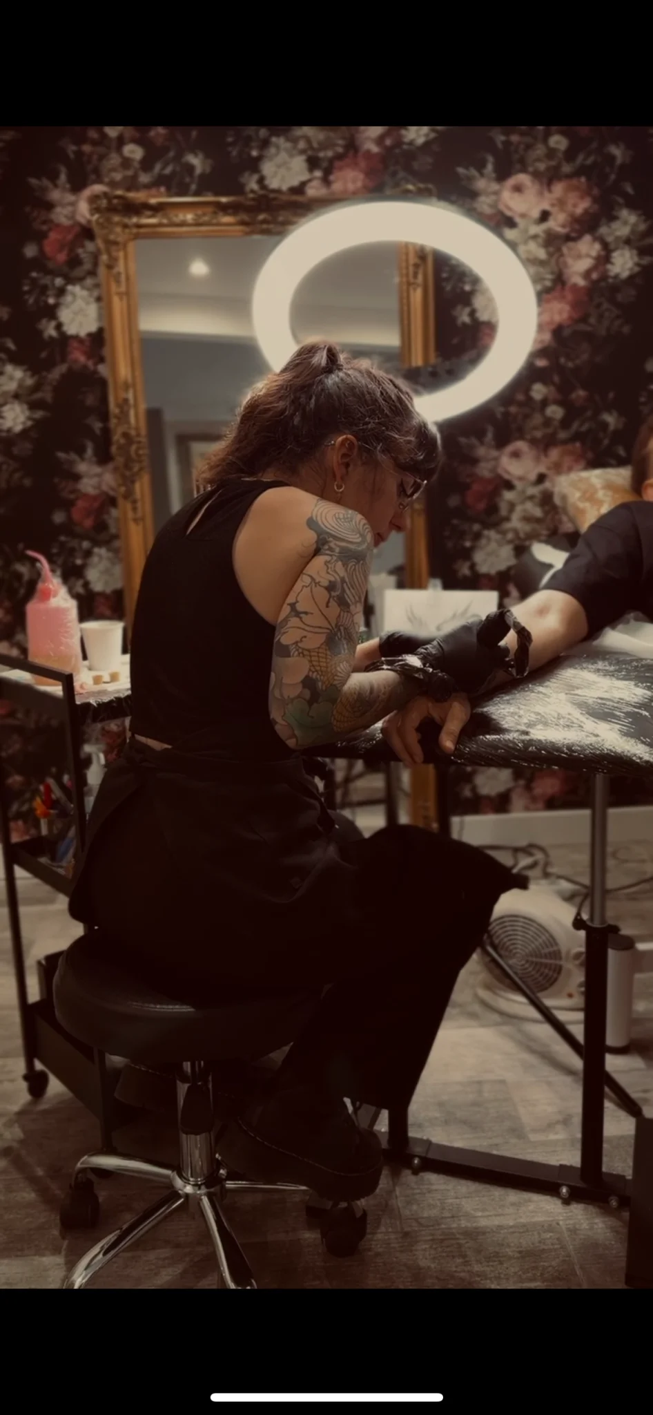 Cigale Noire tattoo - Tatoueuse à Montpellier photo
