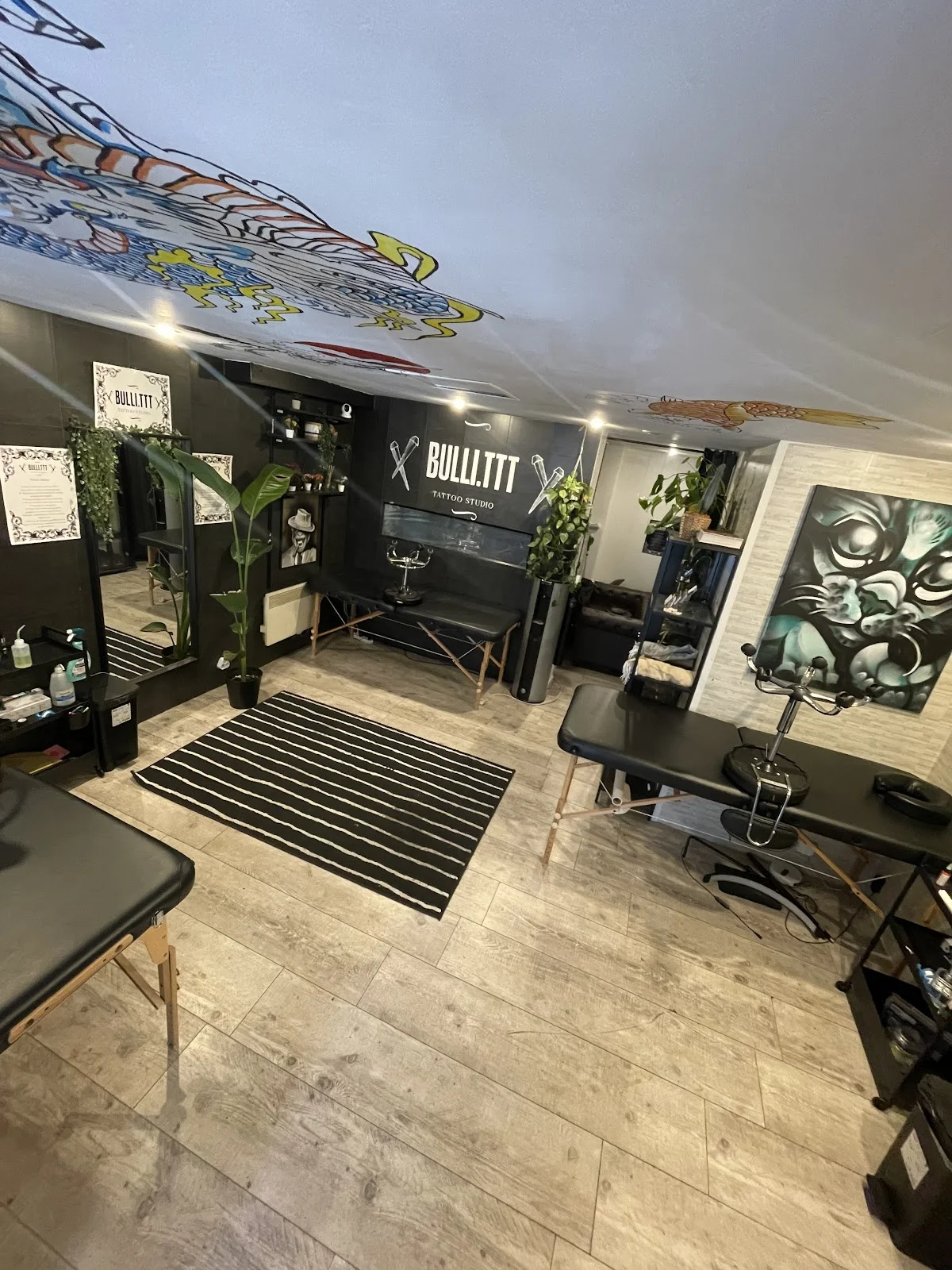 Bullittt Tattoo Studio photo