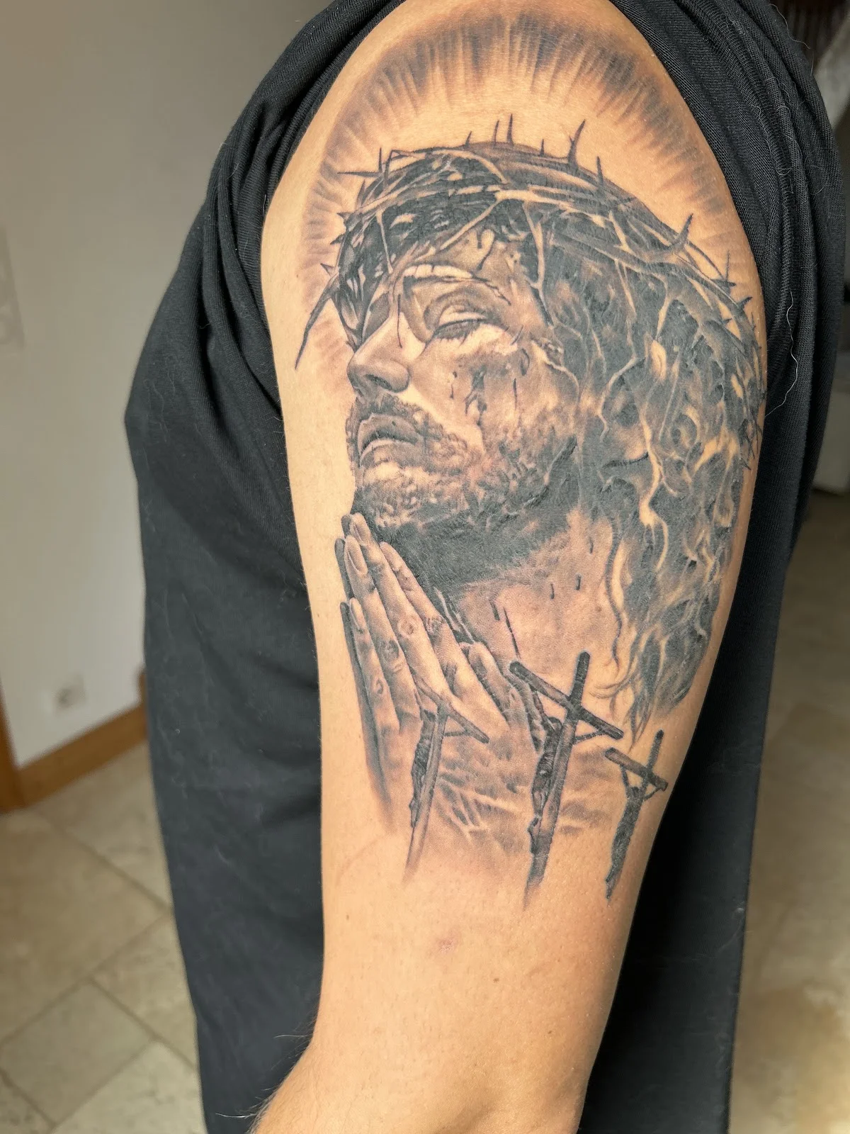 YUL GENIN TATTOO photo