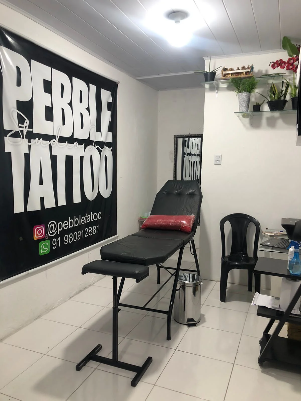 PEBBLE TATTOO STUDIO INK photo