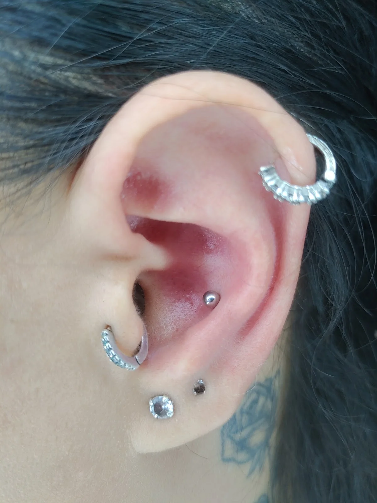 BH Tattoo and Piercing tattoo shop in Contagem, MG