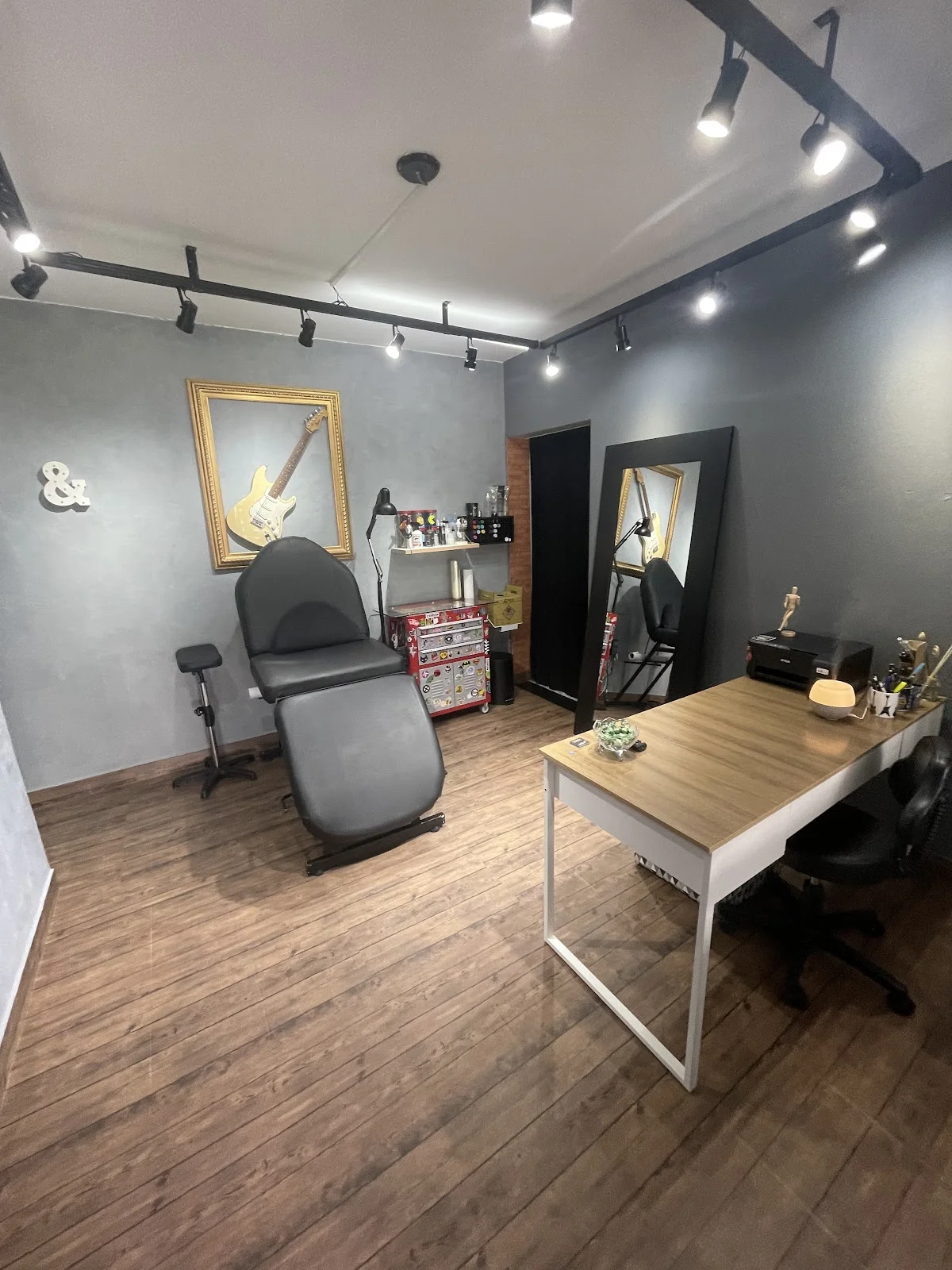El Tattoo Studio | Elison Fonseca (Tatuador Sorocaba) tattoo shop in Sorocaba, SP