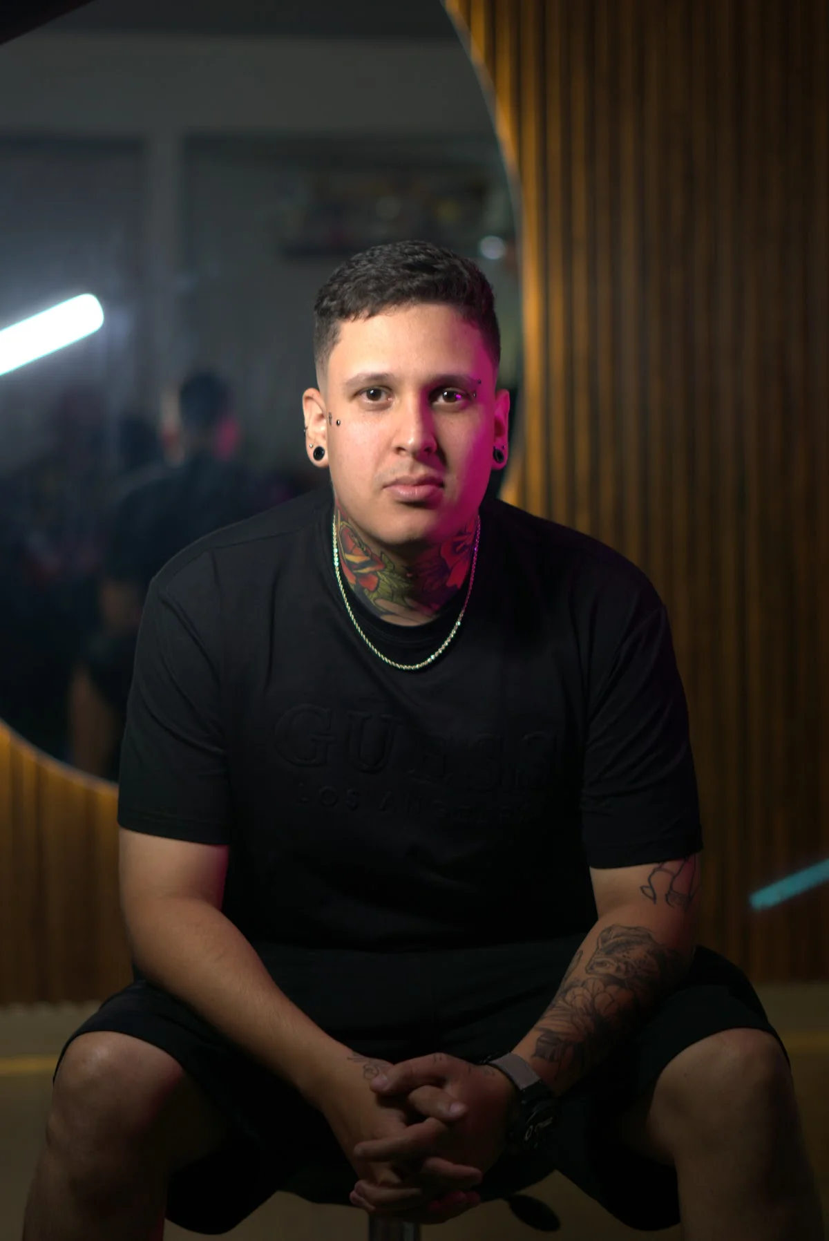 Tattoo artist Alexis Salas- Provenza Medellin tattoo shop in Medellín