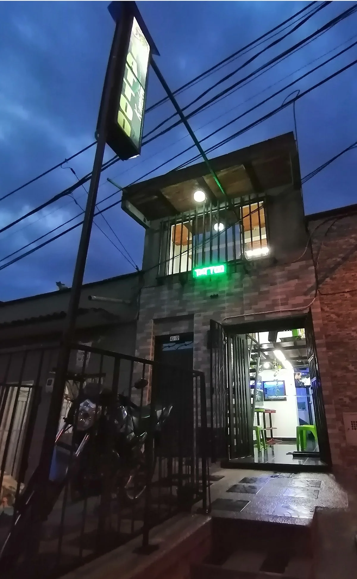 K-maleon Tattoo Studio tattoo shop in Medellín