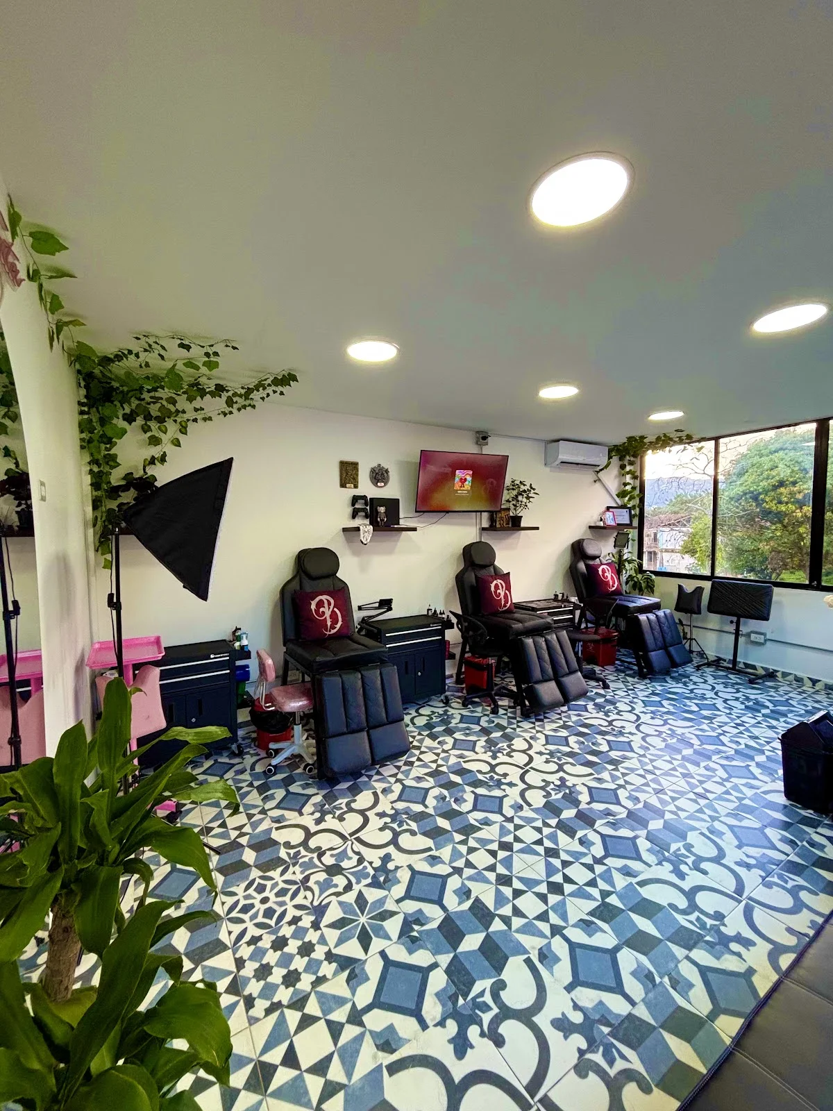 Branchet Tattoo Studio tattoo shop in Medellín