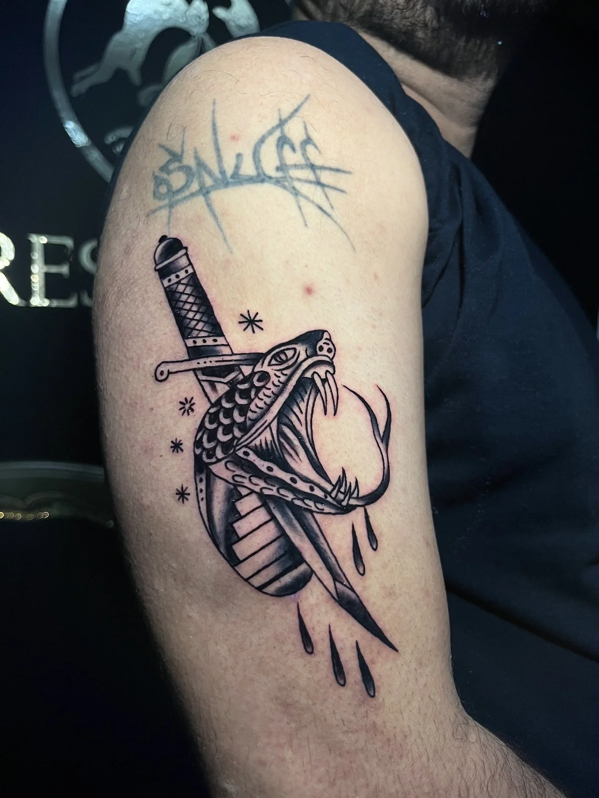 Tattoo and bodypiercing photo