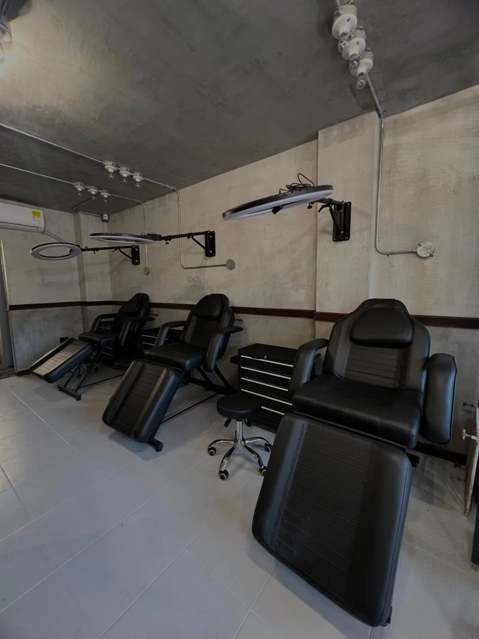 CALAMAR INK TATTOO STUDIO tattoo shop in Cartagena