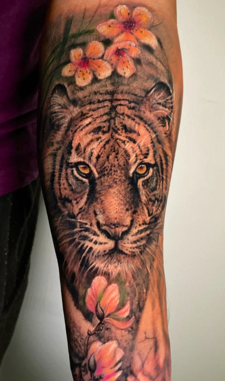 YorjitattooStudio photo